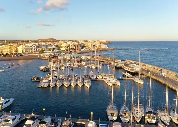 Sunny Harbour Appartement