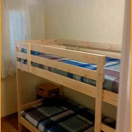 Sunny Harbour Apartament *